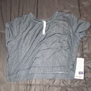 Lululemon run the day crop